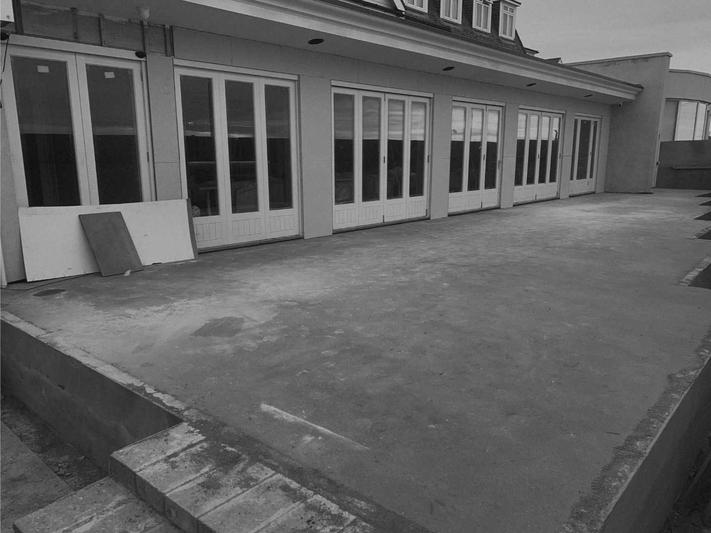 LUXURY COMMERCIAL BUILDERS LONDON