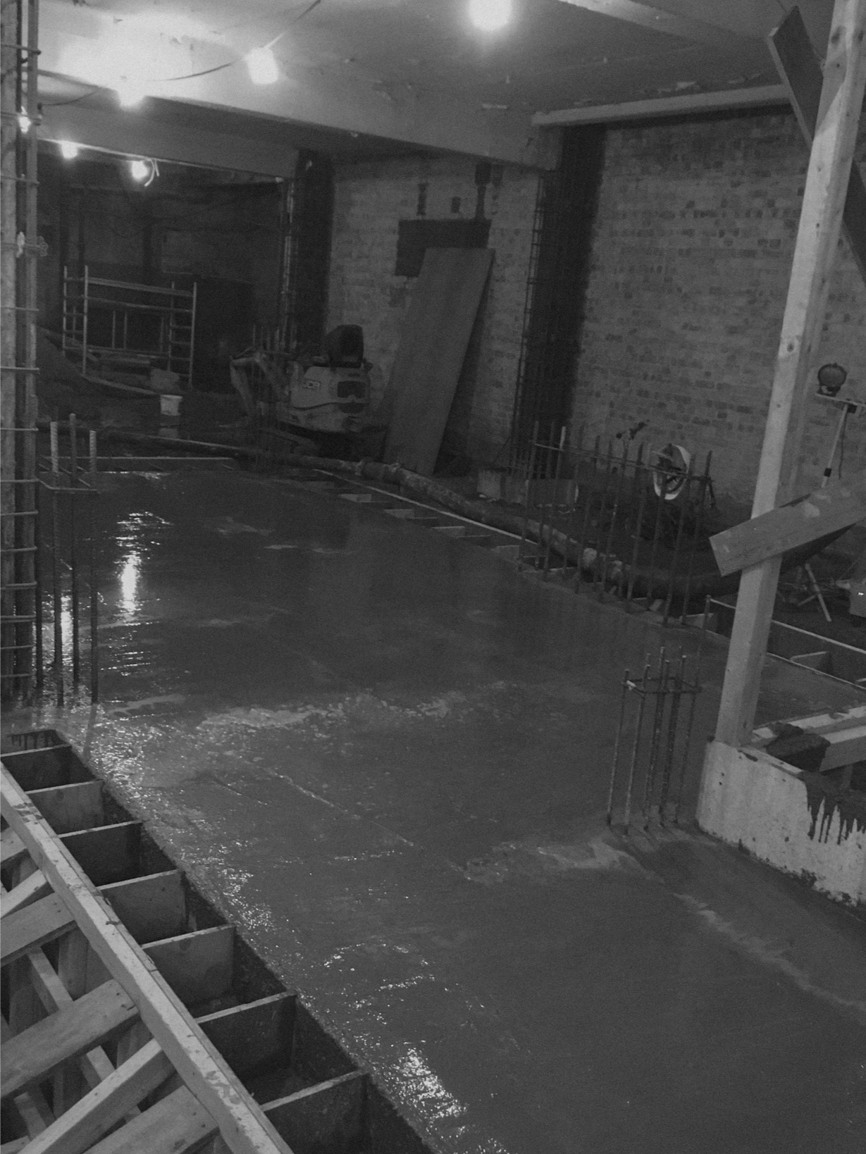 luxury-contractor-services-london-riva-uk LUXURY CONTRACTOR SERVICES LONDON